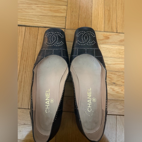 Authentic Chanel Vintage ballet flats great condition - Picture 2 of 5